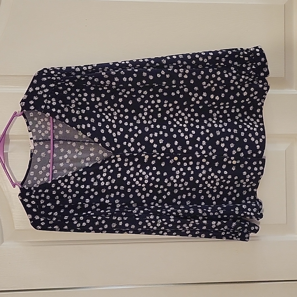 Gap V-neck blouse